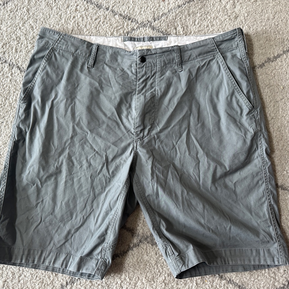 Relwen Mens Grey Shorts